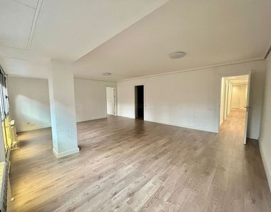 suelos de maderas laminados vinilos spc