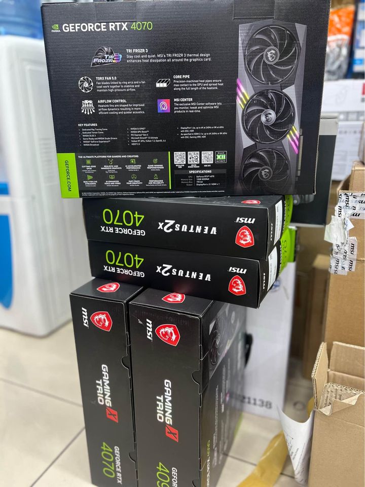 GeForce RTX 4090, RTX 4080, RTX 4070, RTX 8000, RTX 6000, RX 7900 XTX, RX 7900 XT, otras