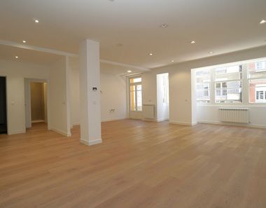 suelos de maderas laminados vinilos spc